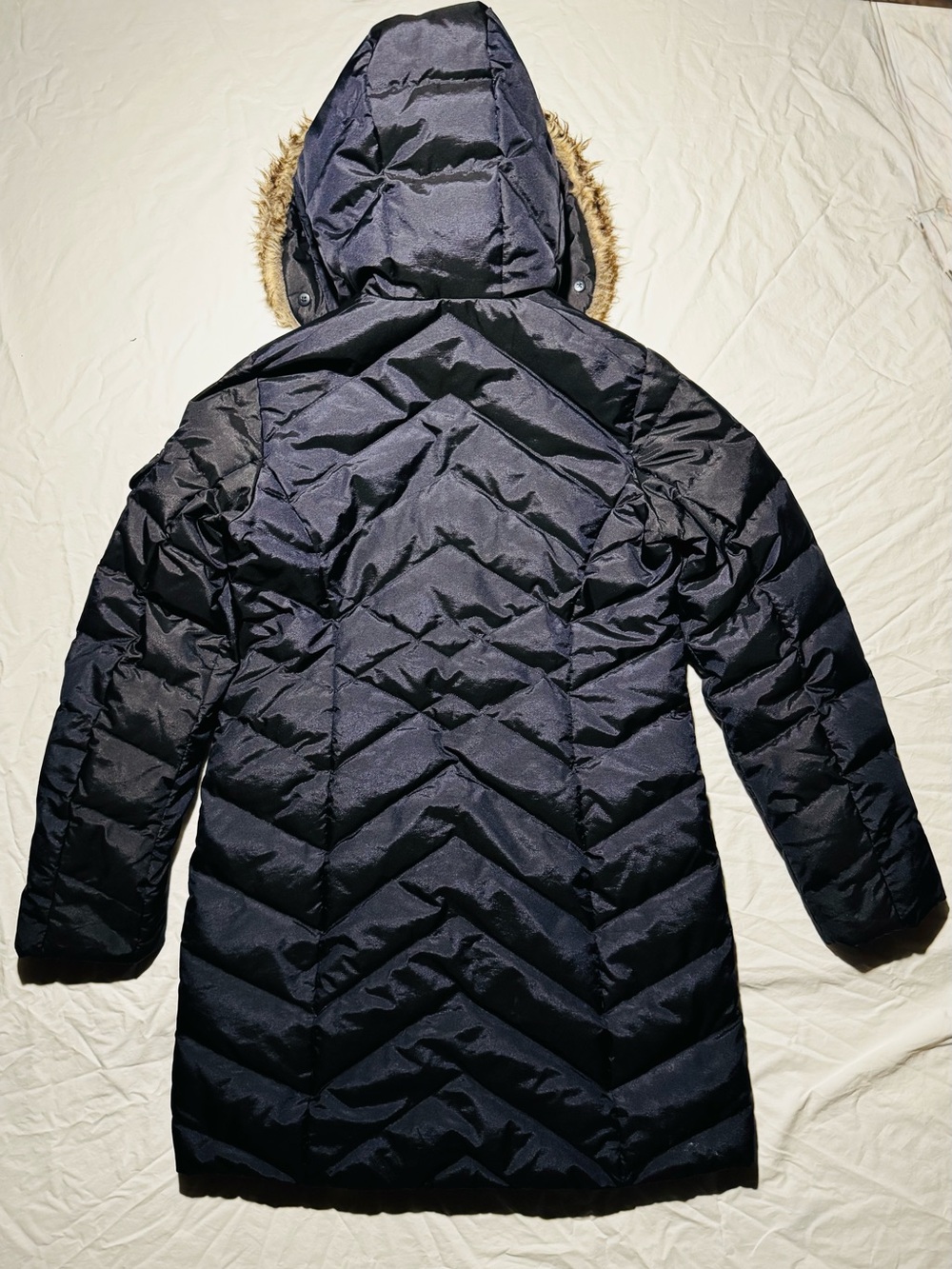 Eddie Bauer Long Navy Puffer Coat with Faux Fur Trim Hood Size Small - Picture 2 of 8